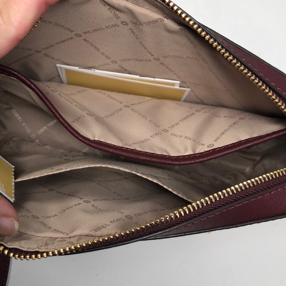 Nwt Michael kors jet set crossbody - Picture 3 of 8